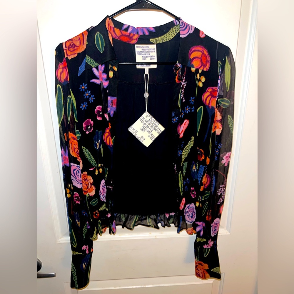 BAUM UND PFERDGARTEN shirt